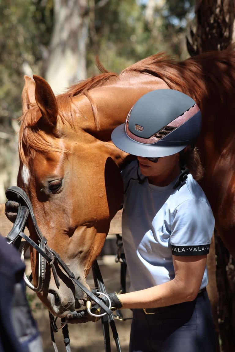 AirLuxe Supreme Long Visor Riding Helmet